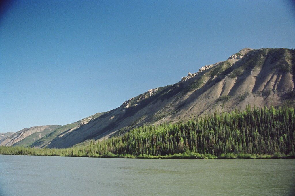 khu bao ton Nahanni